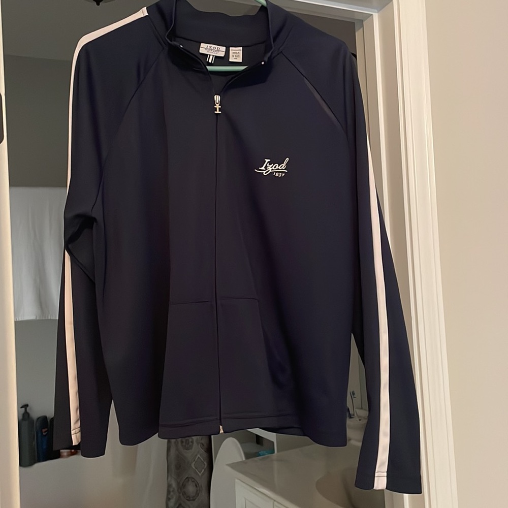 Women’s  warm up suit.